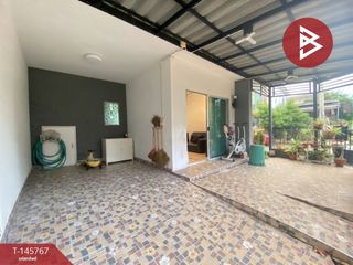 Casa adosada en venta de 3 habitaciones en Phra Pradaeng, Samut Prakan
