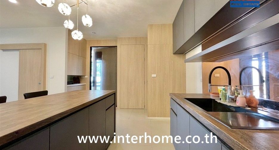 For sale 3 bedrooms house in Sai Mai, Bangkok