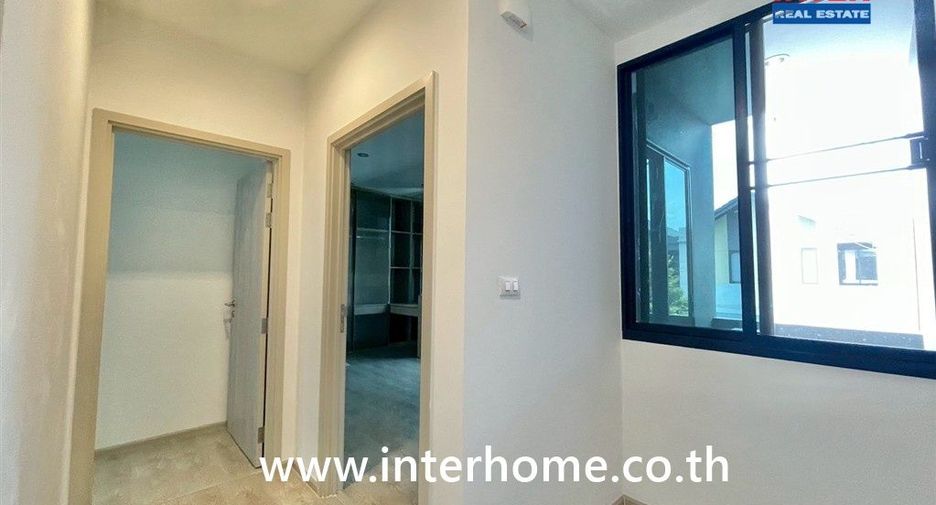 For sale 3 bedrooms house in Sai Mai, Bangkok