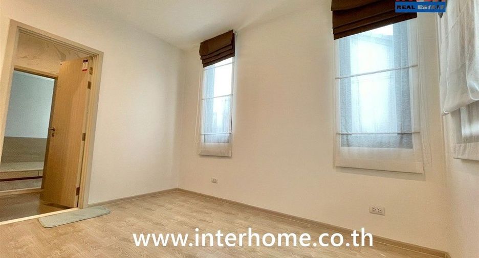 For sale 3 bedrooms house in Sai Mai, Bangkok