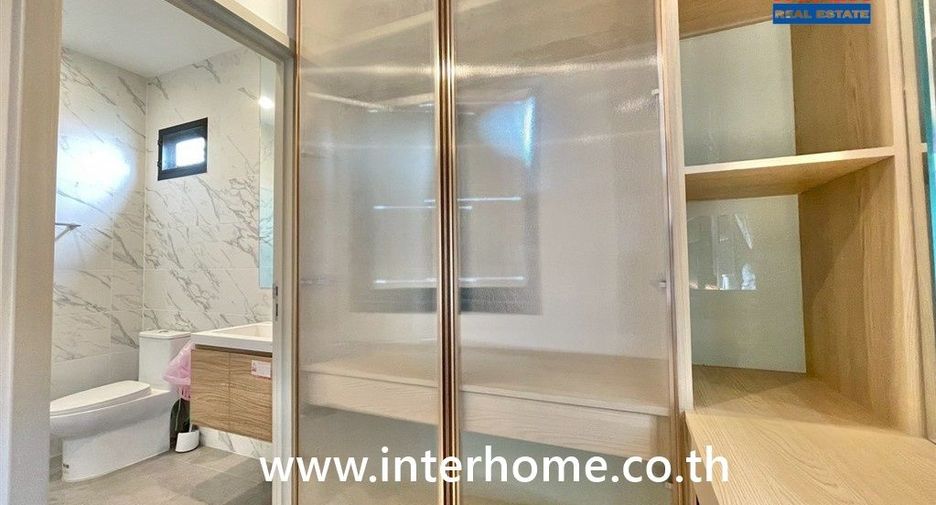 For sale 3 bedrooms house in Sai Mai, Bangkok