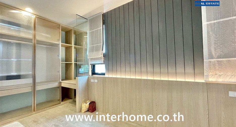 For sale 3 bedrooms house in Sai Mai, Bangkok