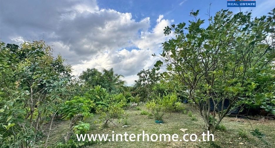 Terreno en venta en Sai Noi, Nonthaburi