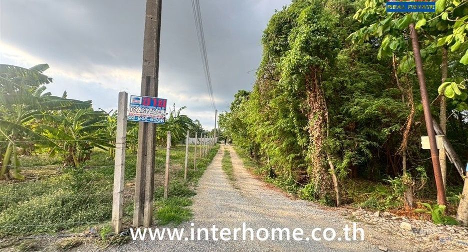 Terreno en venta en Sai Noi, Nonthaburi