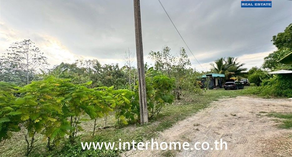 Terreno en venta en Sai Noi, Nonthaburi