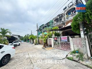For sale 6 ベッドルーム townhouse in Bang Khae, Bangkok