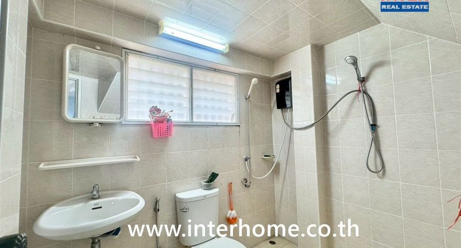 For sale 2 ベッドルーム house in Phra Samut Chedi, Samut Prakan