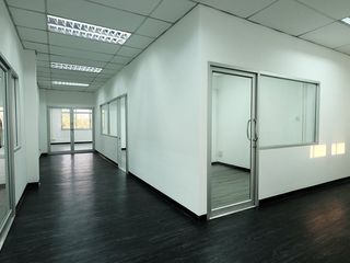 Local comercial en venta de 23 habitaciones en Bang Khen, Bangkok