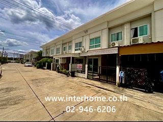 For sale 4 bedrooms townhouse in Thanyaburi, Pathum Thani