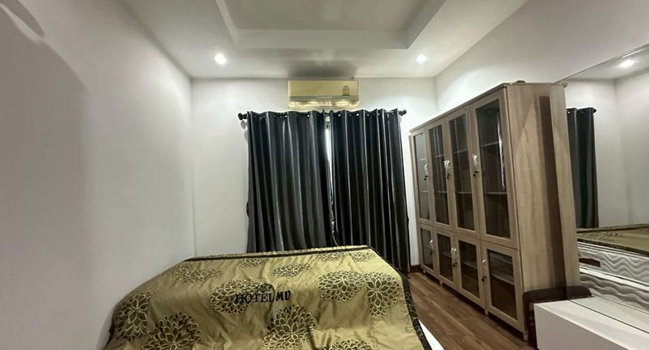 For rent 3 ベッドルーム house in Si Racha, Chonburi