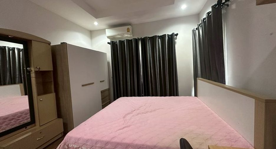 For rent 3 ベッドルーム house in Si Racha, Chonburi