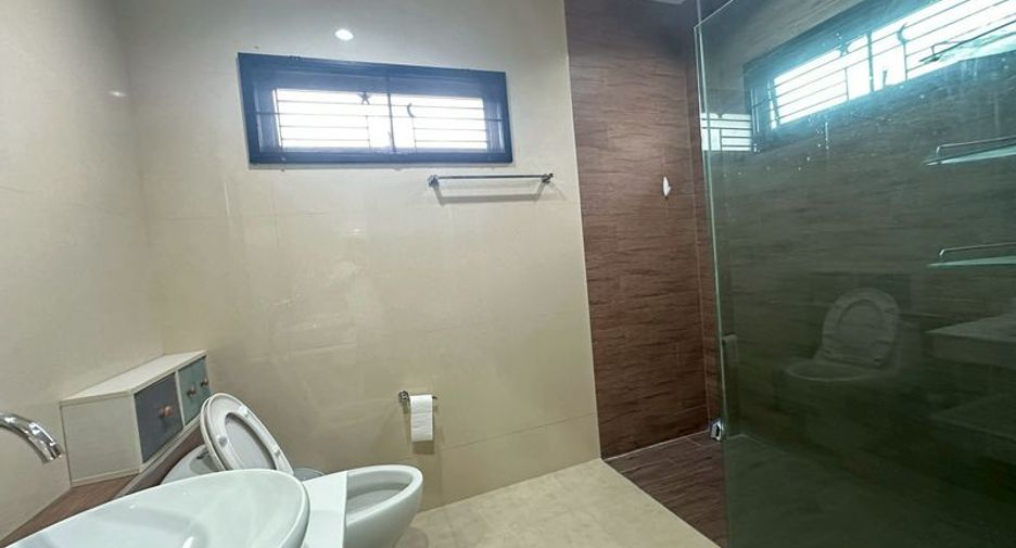 For rent 3 ベッドルーム house in Si Racha, Chonburi