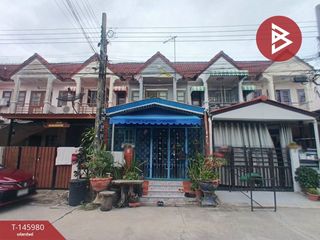For sale 2 bedrooms townhouse in Mueang Samut Prakan, Samut Prakan