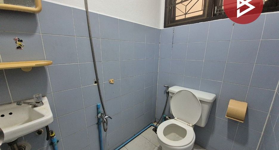 出售 4 卧室 联排别墅 在 Thanyaburi, Pathum Thani