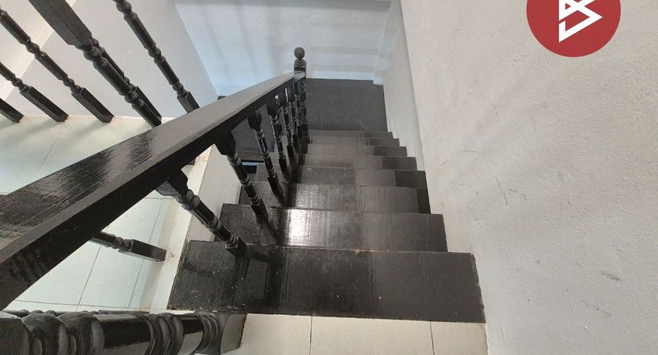 出售 4 卧室 联排别墅 在 Thanyaburi, Pathum Thani