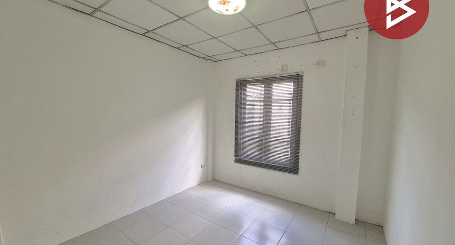 出售 4 卧室 联排别墅 在 Thanyaburi, Pathum Thani