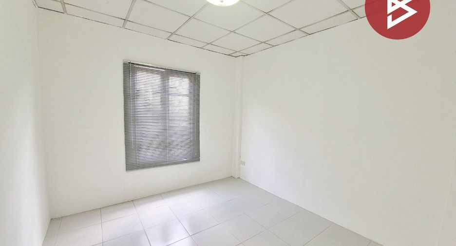 出售 4 卧室 联排别墅 在 Thanyaburi, Pathum Thani