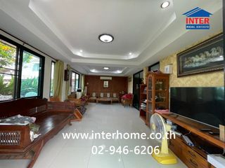 À vendre 4 chambres maison à Lat Phrao, Bangkok