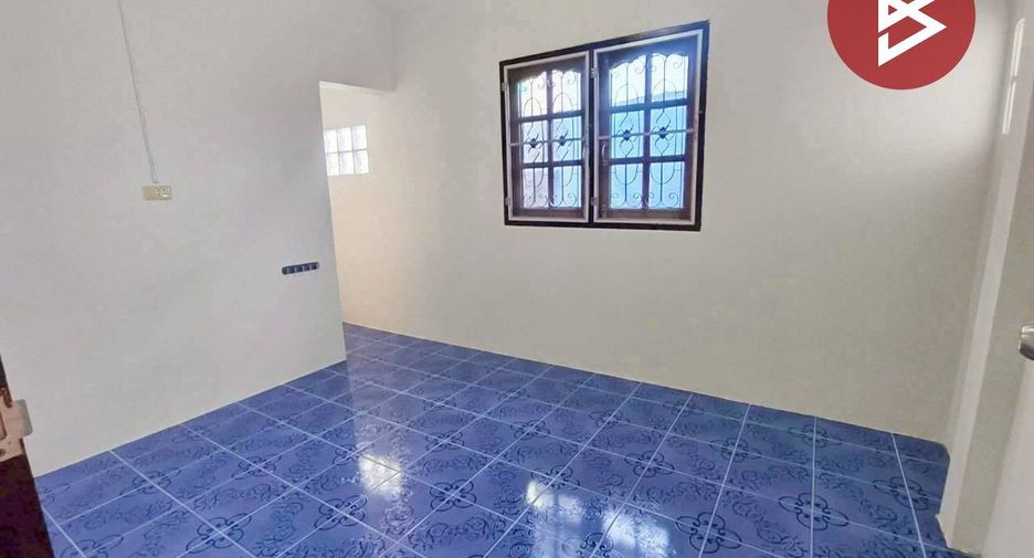 For sale 3 bedrooms house in Mueang Nakhon Ratchasima, Nakhon Ratchasima