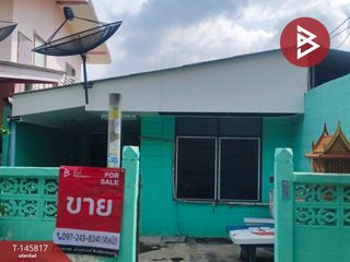 Casa adosada en venta de 3 habitaciones en Lat Krabang, Bangkok