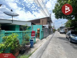 Casa adosada en venta de 3 habitaciones en Lat Krabang, Bangkok