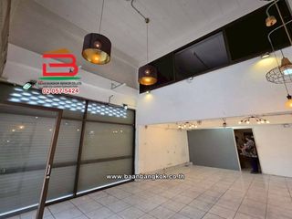 Gewerbefläche zur Miete und zum Kauf mit 3 Zimmer in Lam Luk Ka, Pathum Thani