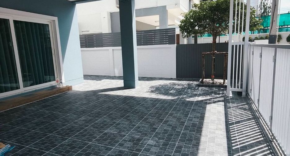 For rent 3 bedrooms house in Bang Lamung, Chonburi