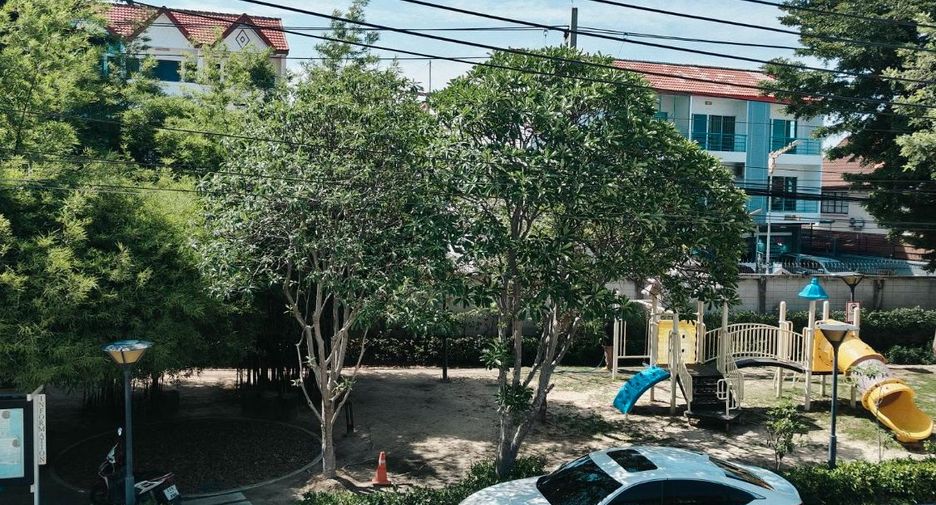 For rent 3 bedrooms house in Bang Lamung, Chonburi