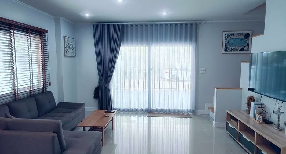 For rent 3 bedrooms house in Bang Lamung, Chonburi