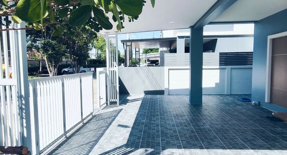 For rent 3 bedrooms house in Bang Lamung, Chonburi