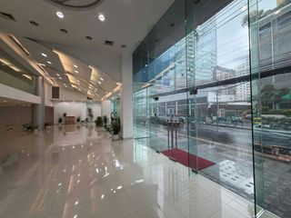 Gewerbefläche zur Miete in Watthana, Bangkok