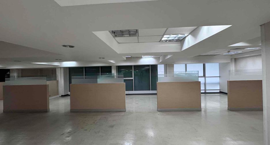 Gewerbefläche zur Miete in Watthana, Bangkok