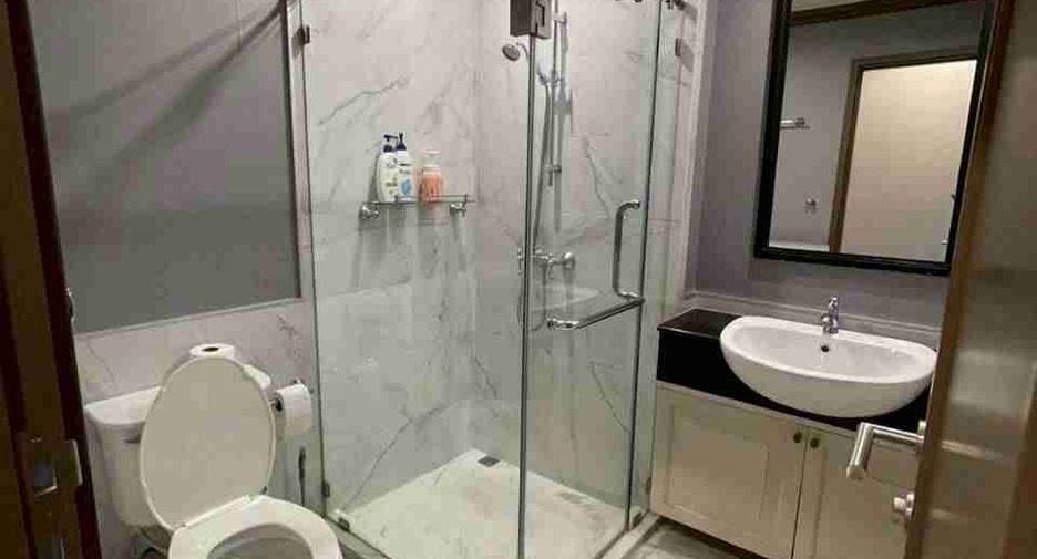 For sale そして for rent 2 ベッドルーム condo in Pathum Wan, Bangkok
