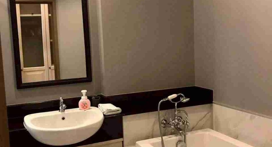 For sale そして for rent 2 ベッドルーム condo in Pathum Wan, Bangkok