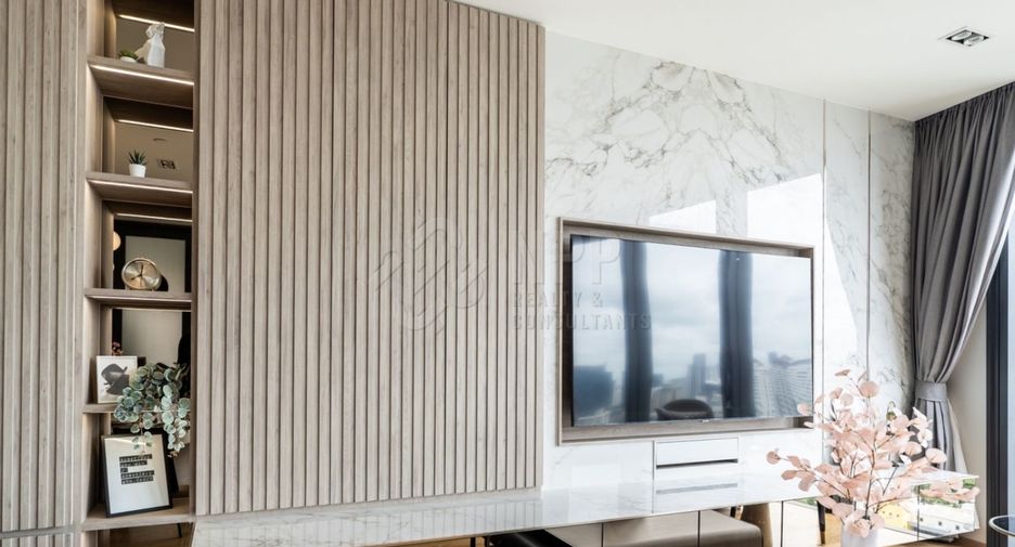 Condo en alquiler de 2 habitaciones 