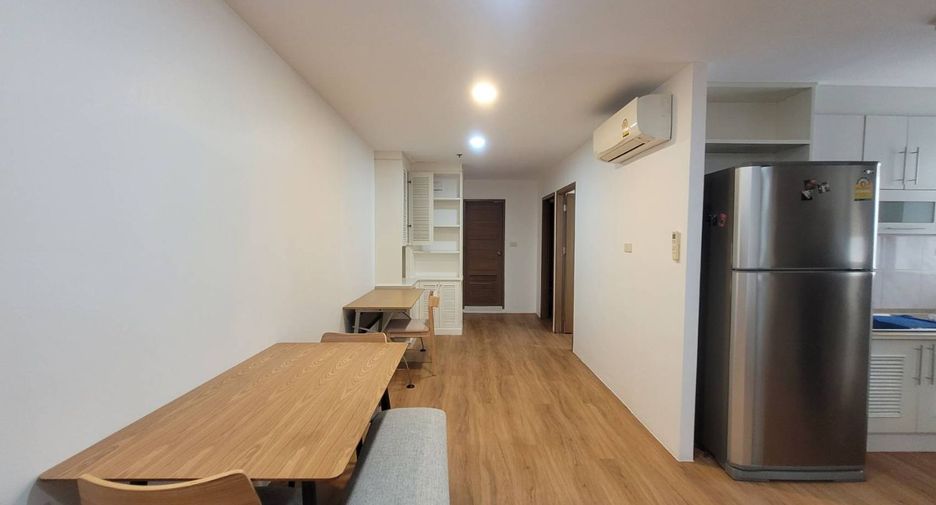 À louer 2 chambres condo à Khlong Toei, Bangkok