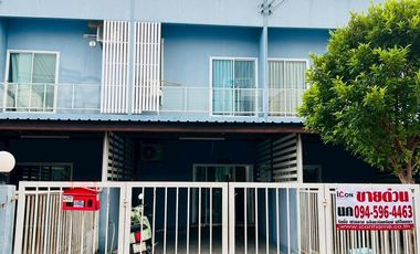 Reihenhaus zum Kauf mit 2 Zimmer in Lat Lum Kaeo, Pathum Thani