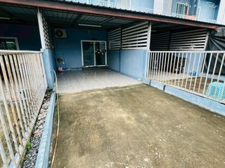 For sale 2 bedrooms townhouse in Lat Lum Kaeo, Pathum Thani