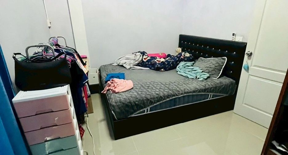 For sale 2 bedrooms townhouse in Lat Lum Kaeo, Pathum Thani