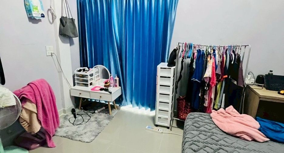 For sale 2 bedrooms townhouse in Lat Lum Kaeo, Pathum Thani
