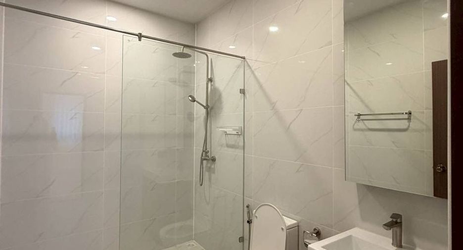 For rent 5 bedrooms house in Bang Lamung, Chonburi