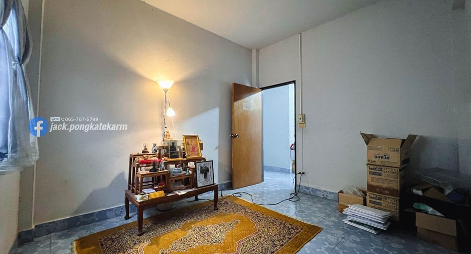 For sale 3 bedrooms house in Mueang Sa Kaeo, Sa Kaeo