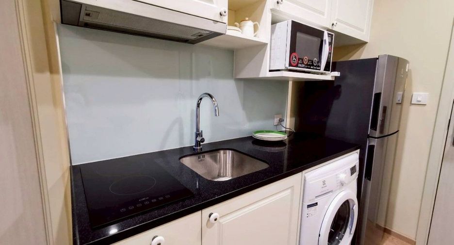 Condo en alquiler de 1 habitaciones en Watthana, Bangkok