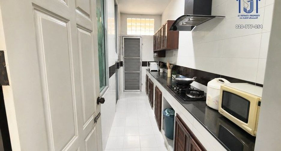Haus zum Kauf mit 5 Zimmer in Bang Bon, Bangkok