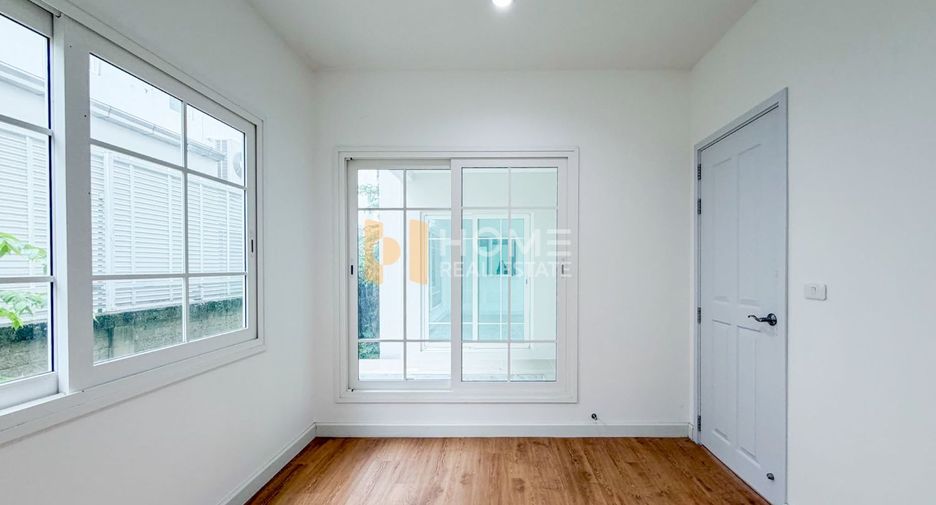For sale 5 bedrooms house in Chom Thong, Bangkok