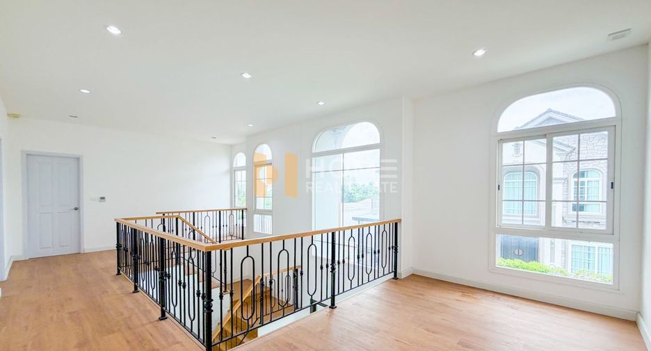 For sale 5 bedrooms house in Chom Thong, Bangkok