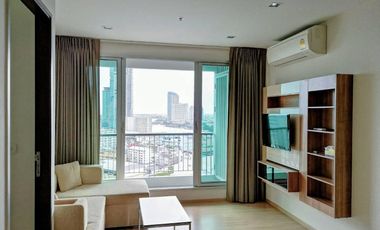 For rent 2 bedrooms condo 