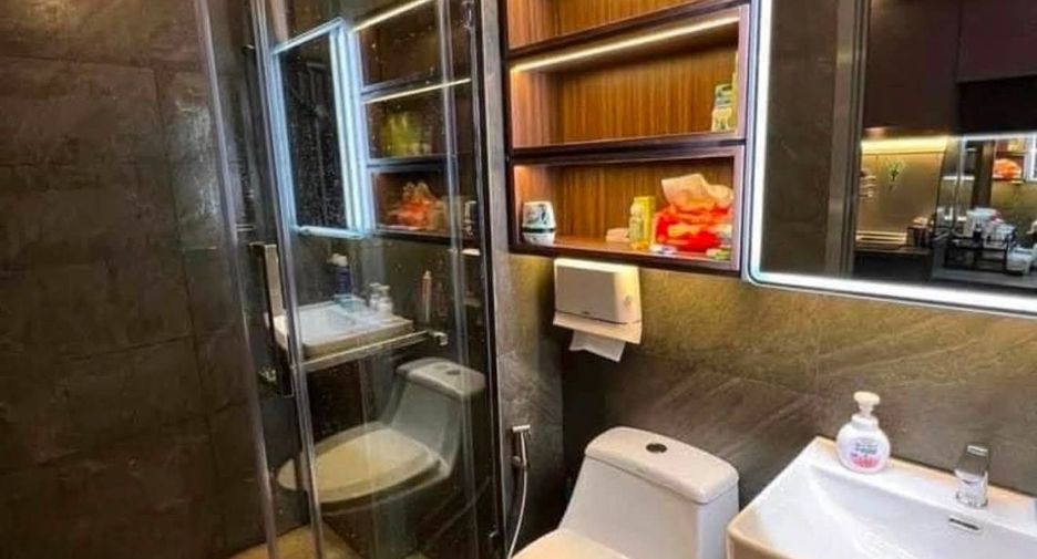 For rent 1 bed condo 