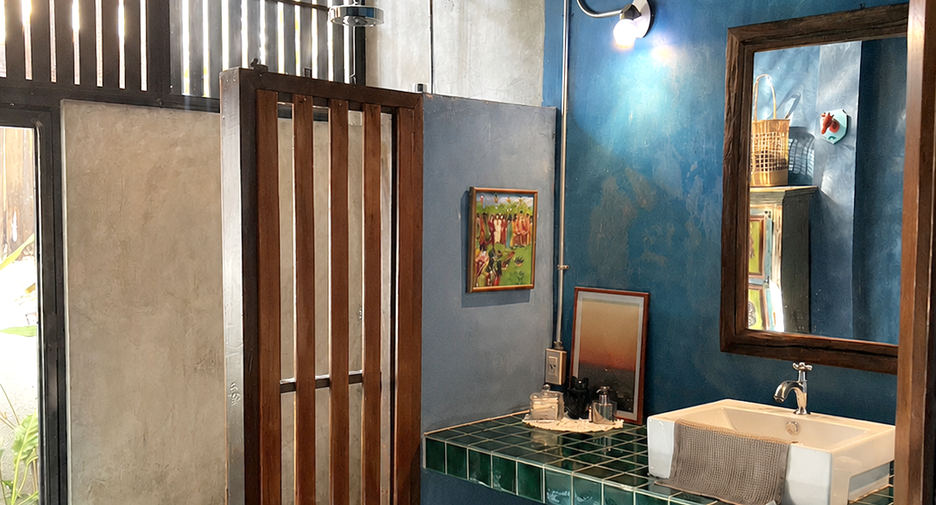 For rent and for sale 5 bedrooms house in Mueang Chiang Mai, Chiang Mai