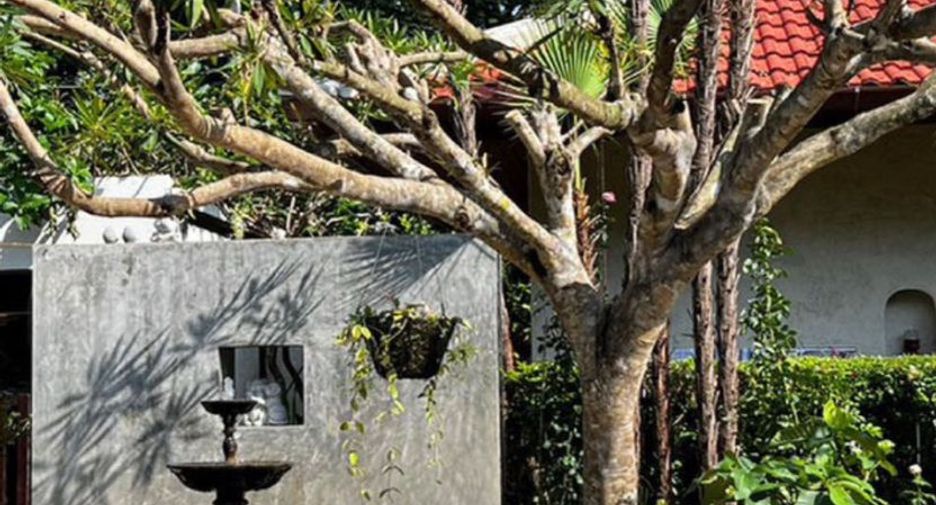 For rent and for sale 5 bedrooms house in Mueang Chiang Mai, Chiang Mai